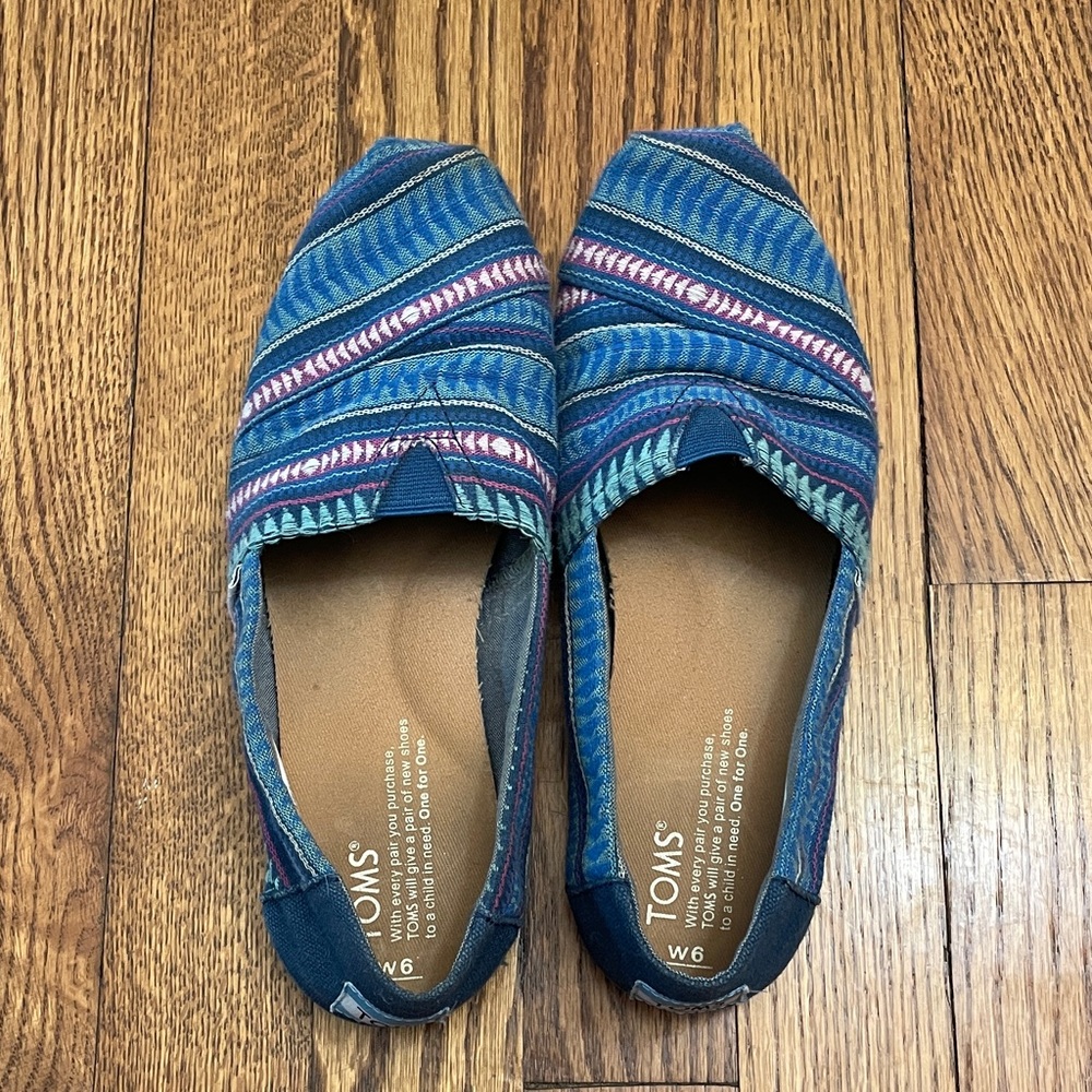 TOMS Alpargata Classic- Women's Blue Aztec Pattern